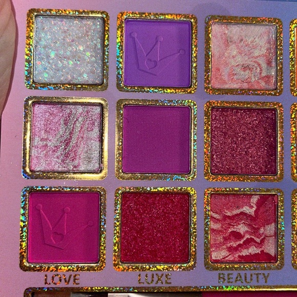 🎈SALE🎈🎀#34.MAKEUP BUNDLE🎀 - Picture 4 of 10